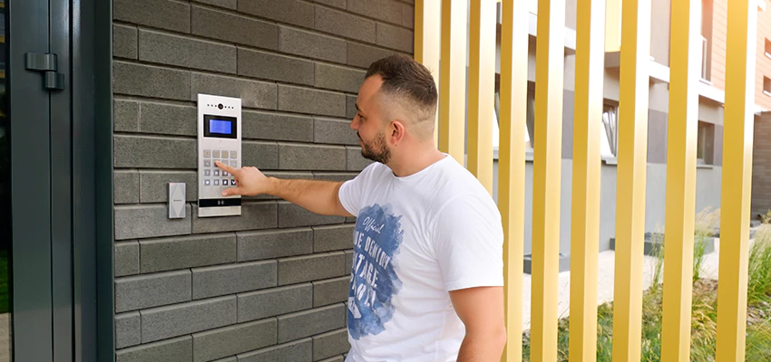 Locksmith Company For Smart Lock System Installation in Malibu, California